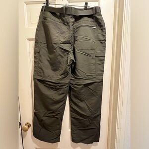 Men’s 30x38 Redhead brand Convertible Pants. Water resistant, with belt. Olive.